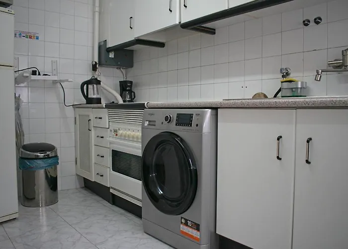 Lägenhet Downtown - For 6 *